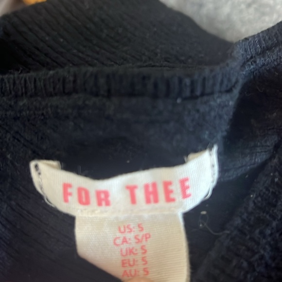 For Thee black dolman sleeve sweater size small item 05-21 - Picture 6 of 7